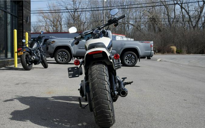 2022 Harley-Davidson® FXFBS Fat Bob 114 White Pearl