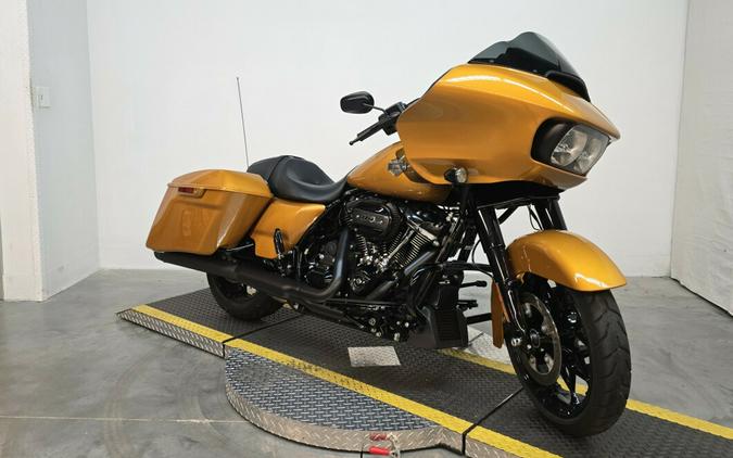 2023 Harley-Davidson Road Glide Special Review [120th Edition]