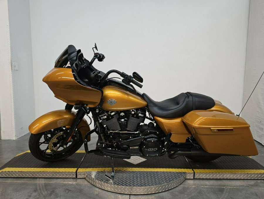 FLTRXS 2023 Road Glide Special