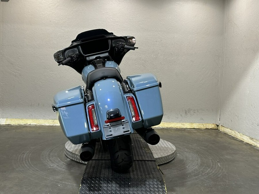 2024 Harley-Davidson Street Glide® Sharkskin Blue