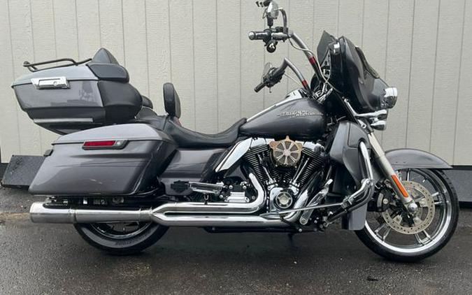 2014 Harley-Davidson Street Glide Special