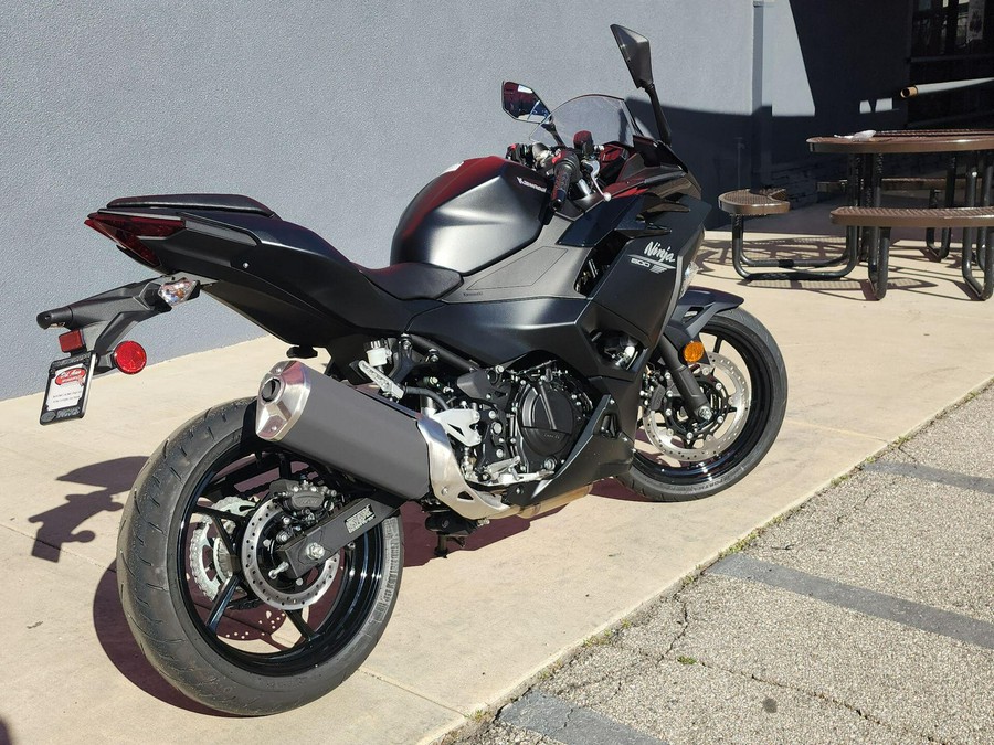2026 Kawasaki NINJA 500