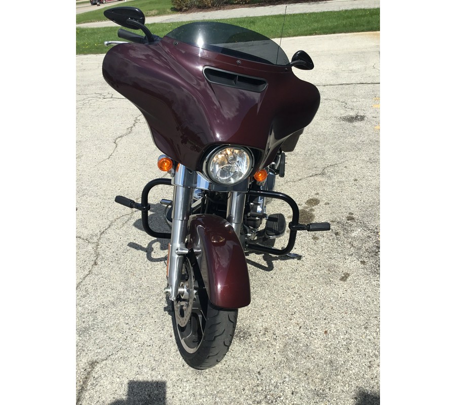 2022 HARLEY-DAVIDSON Street Glide