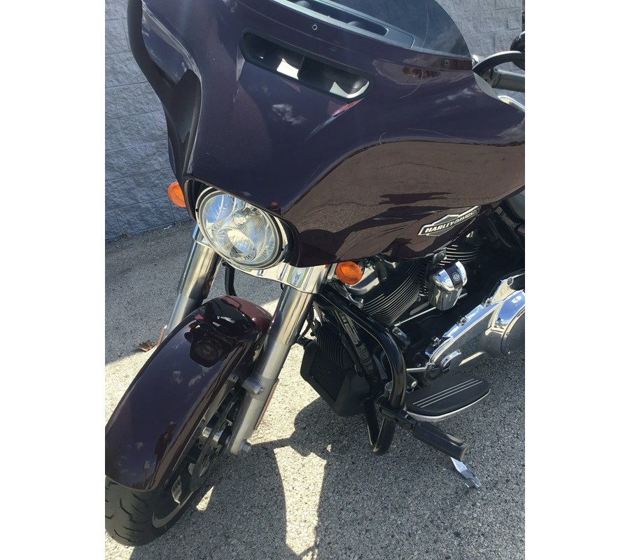 2022 HARLEY-DAVIDSON Street Glide