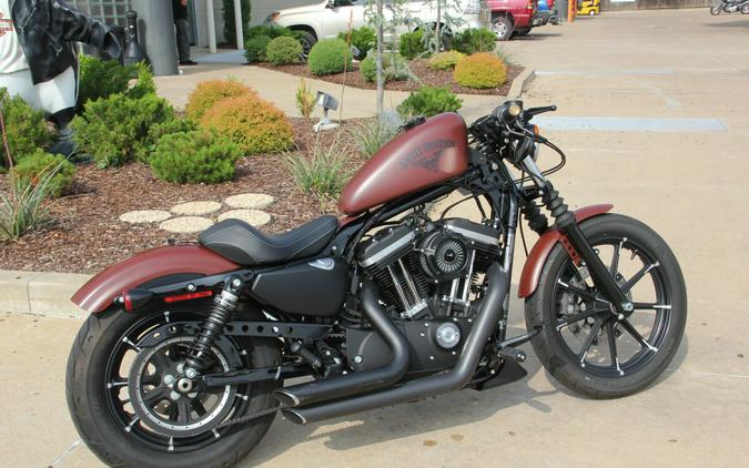 2017 Harley-Davidson Iron 883