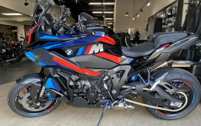 2026 BMW M 1000 XR