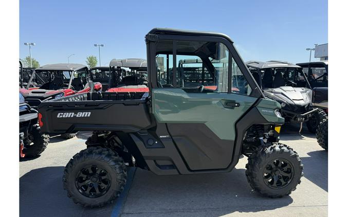 2026 SSV DEF DPSCAB 65 HD10 GN 26 DPS_CAB - Can-Am