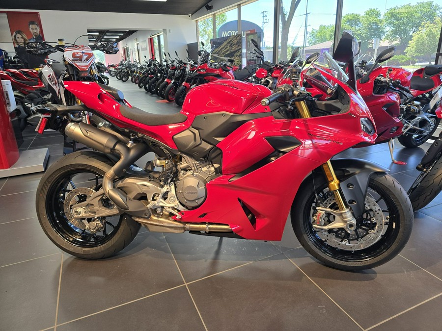2026 Ducati Panigale V2 S