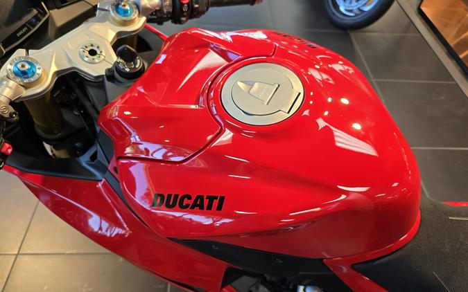 2026 Ducati Panigale V2 S