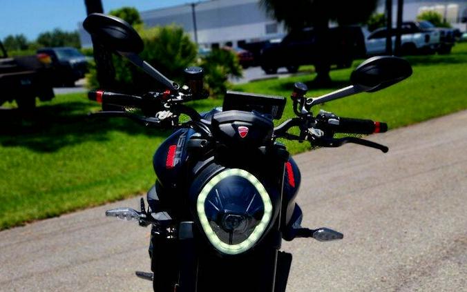 2025 Ducati Monster Plus Dark Stealth