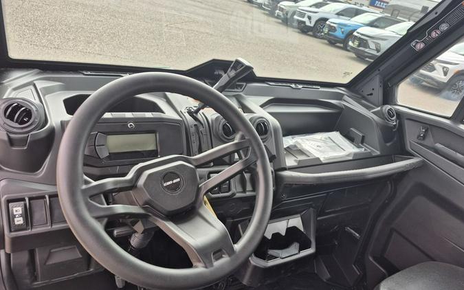2026 Can-Am® Defender MAX DPS CAB HD10