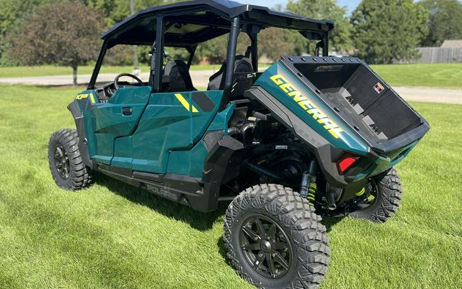 2027 Polaris® General XP 4 1000 Ultimate