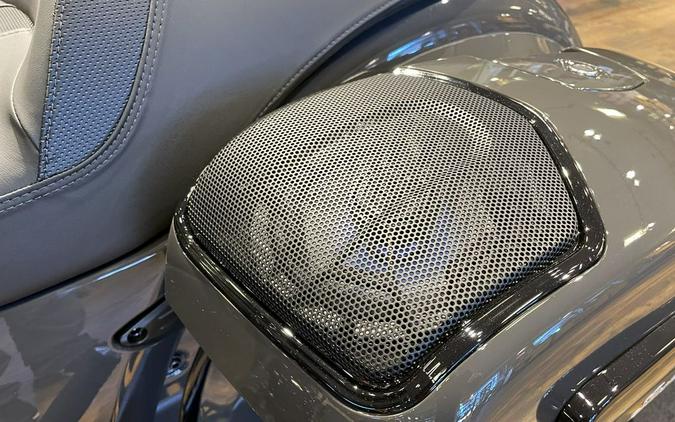 2024 Indian Motorcycle® Chieftain® Dark Horse® w/Powerband Audio Pkg Granite Gray