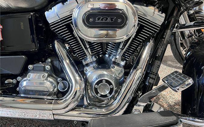 2016 Harley-Davidson Dyna Switchback FLD 103 61,803 Miles Vivid Black
