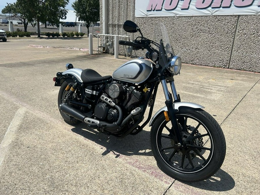 2015 Yamaha Bolt R-Spec