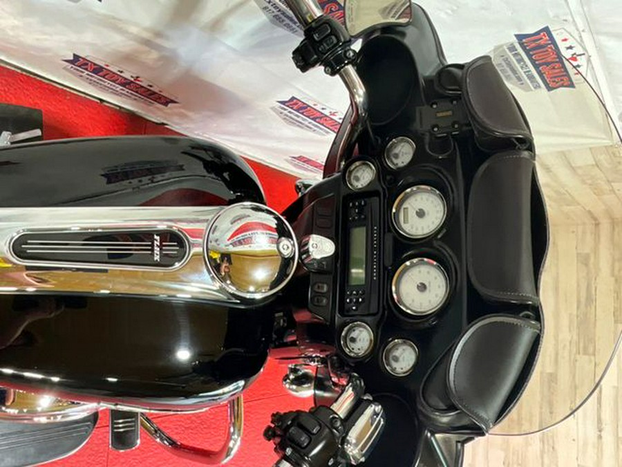 2011 Harley-Davidson Street Glide Base