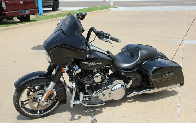 2016 Harley-Davidson Street Glide Special