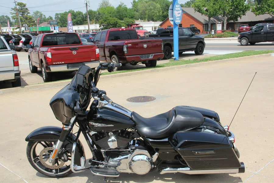 2016 Harley-Davidson Street Glide Special