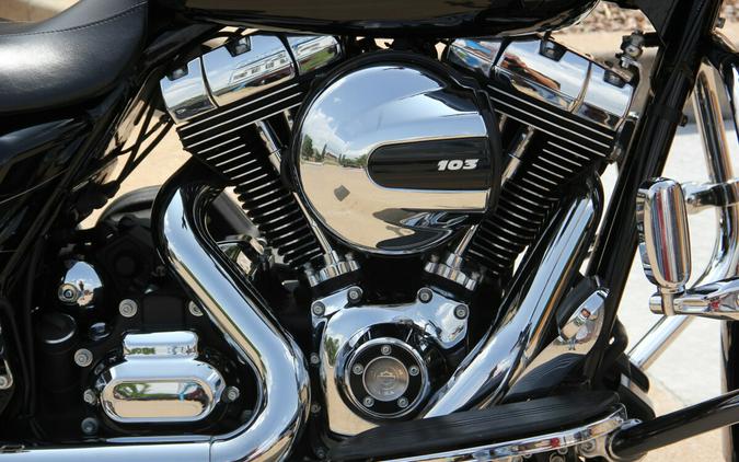 2016 Harley-Davidson Street Glide Special