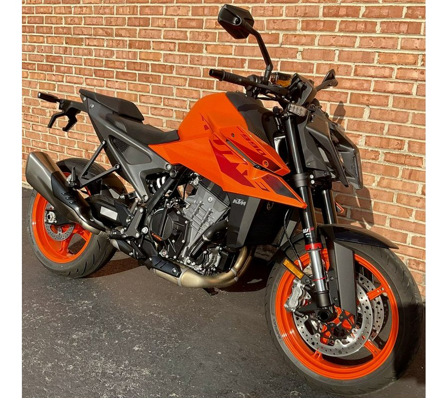 New 2024 KTM 990 Duke