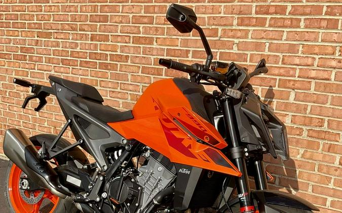 New 2024 KTM 990 Duke