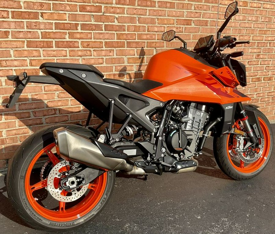 New 2024 KTM 990 Duke