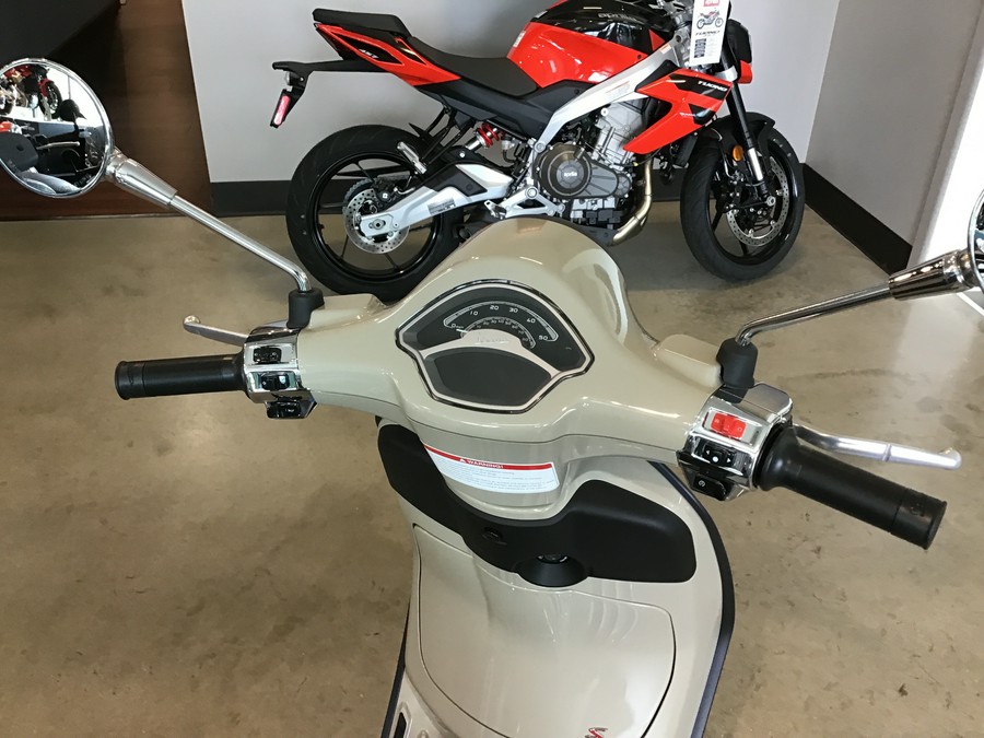 2024 Vespa Primavera 150 S