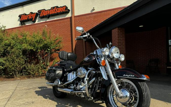 2011 Harley-Davidson® FLSTC - Heritage Softail® Classic