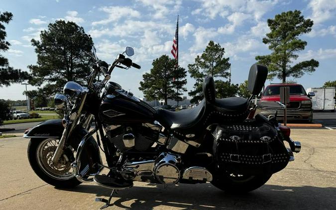 2011 Harley-Davidson® FLSTC - Heritage Softail® Classic