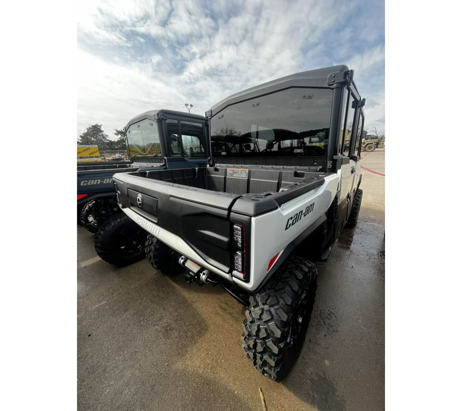 2026 Can-Am Defender MAX Limited HD11
