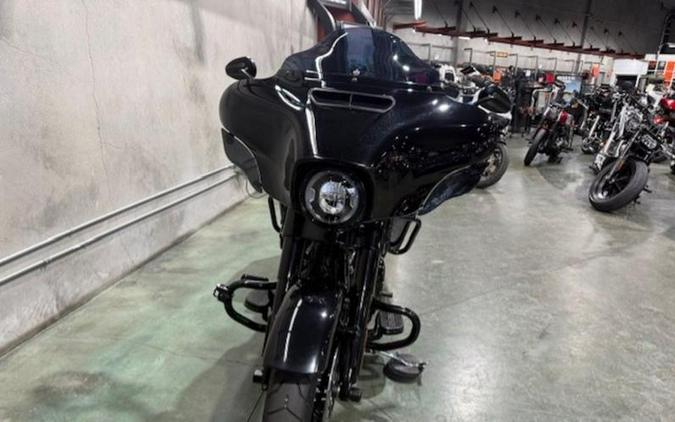 2018 Harley-Davidson® FLHXS - Street Glide® Special