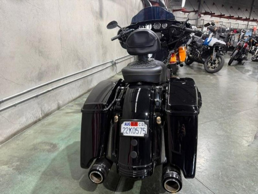 2018 Harley-Davidson® FLHXS - Street Glide® Special