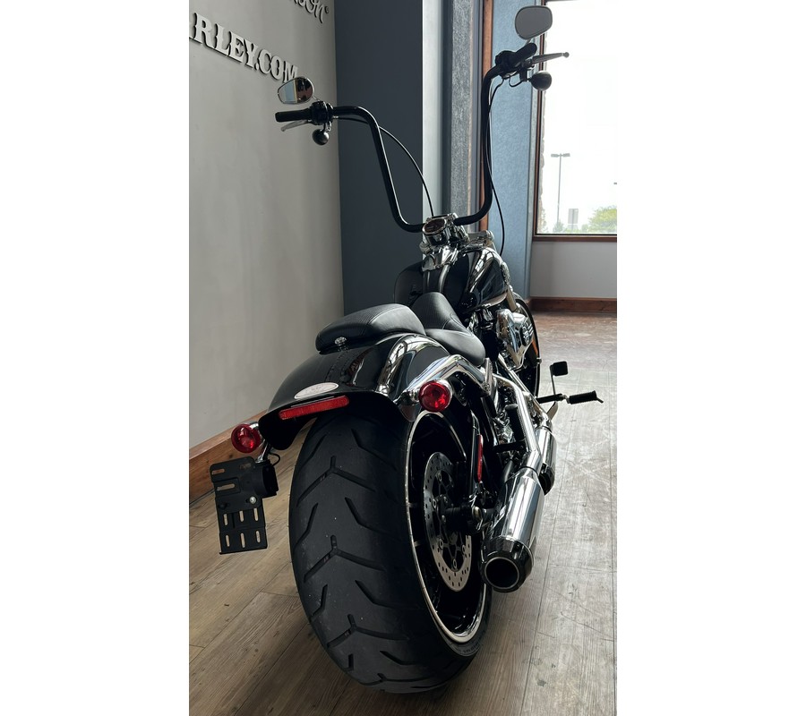 2016 Harley-Davidson Breakout®