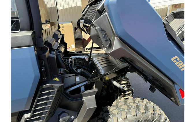 2026 SSV DEF LTD 65 HD11 BE HB 26 - Can-Am