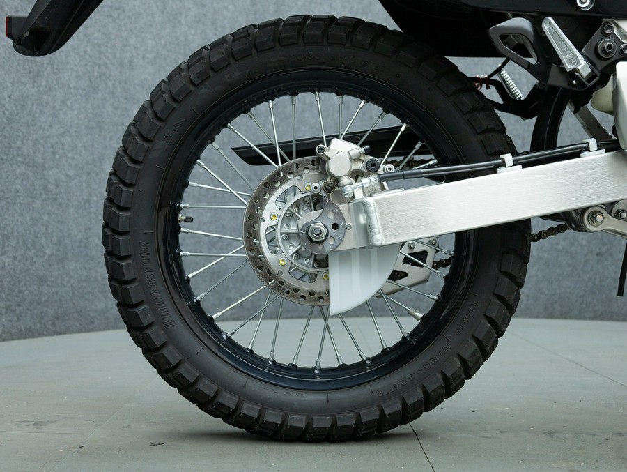 2024 SUZUKI DRZ400S
