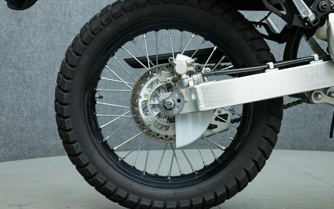 2024 SUZUKI DRZ400S