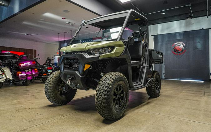 2020 Can-Am Defender