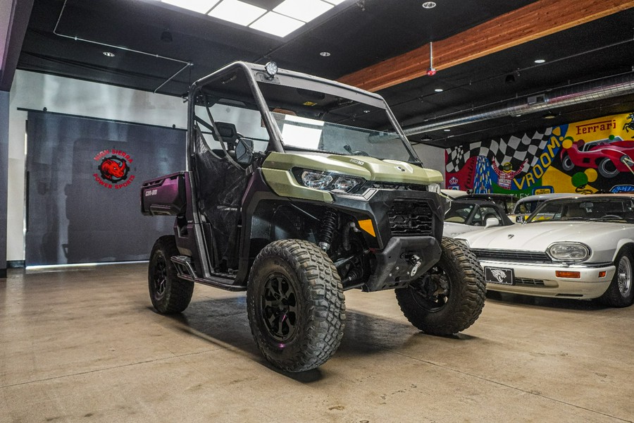 2020 Can-Am Defender