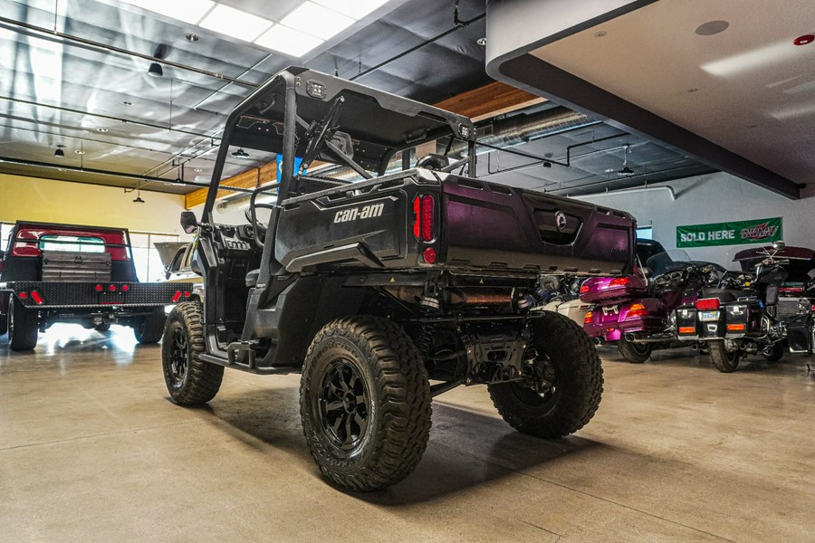 2020 Can-Am Defender