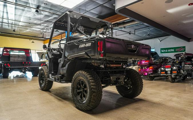 2020 Can-Am Defender