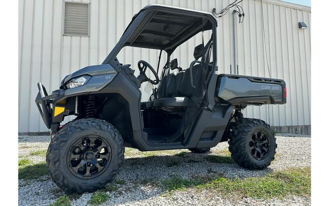 2024 Can-Am Defender XT HD10