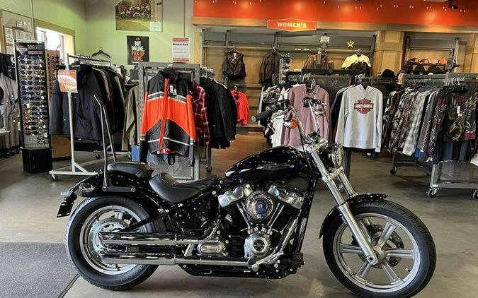 2022 Harley-Davidson® FXST - Softail® Standard