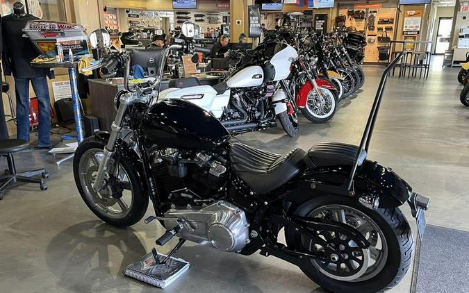 2022 Harley-Davidson® FXST - Softail® Standard