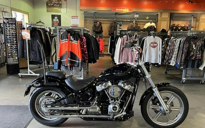 2022 Harley-Davidson® FXST - Softail® Standard