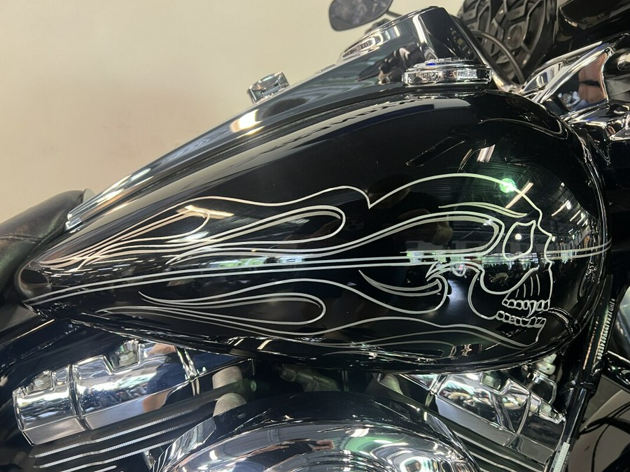 2009 Harley-Davidson Road King Classic Vivid Black FLHRCI