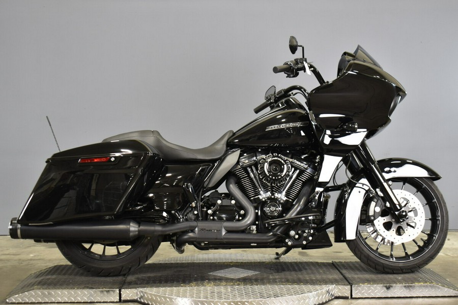 2018 Harley-Davidson Road Glide Special