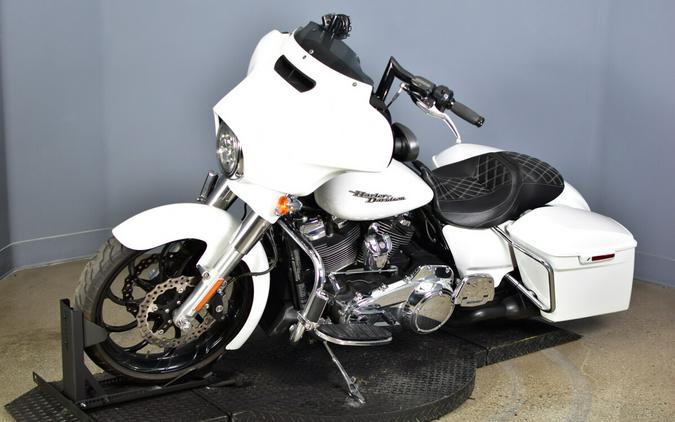2017 Harley-Davidson Street Glide Special