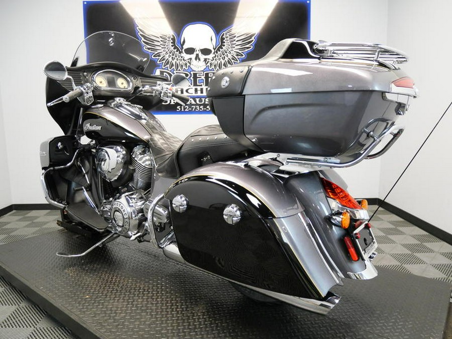 2016 Indian Motorcycle® Roadmaster® Steel Gray and Thunder Black