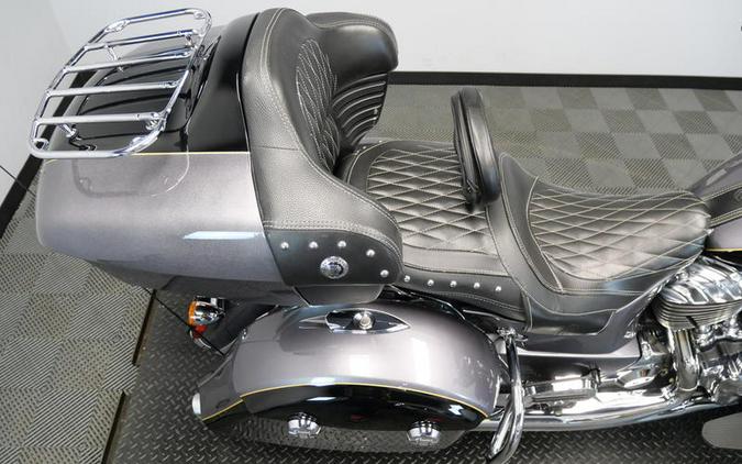 2016 Indian Motorcycle® Roadmaster® Steel Gray and Thunder Black