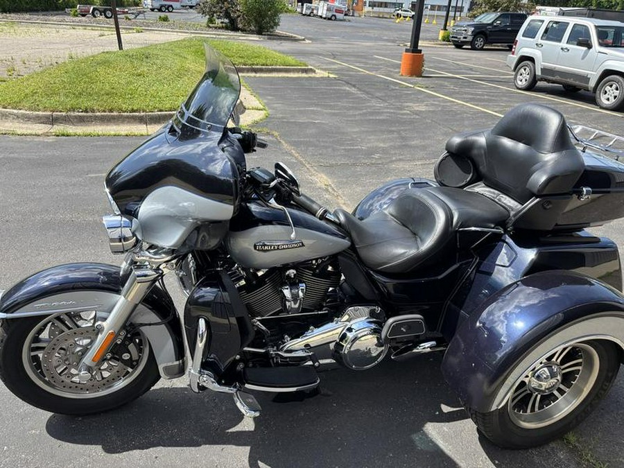 2019 Harley-Davidson® FLHTCUTG - Tri Glide® Ultra